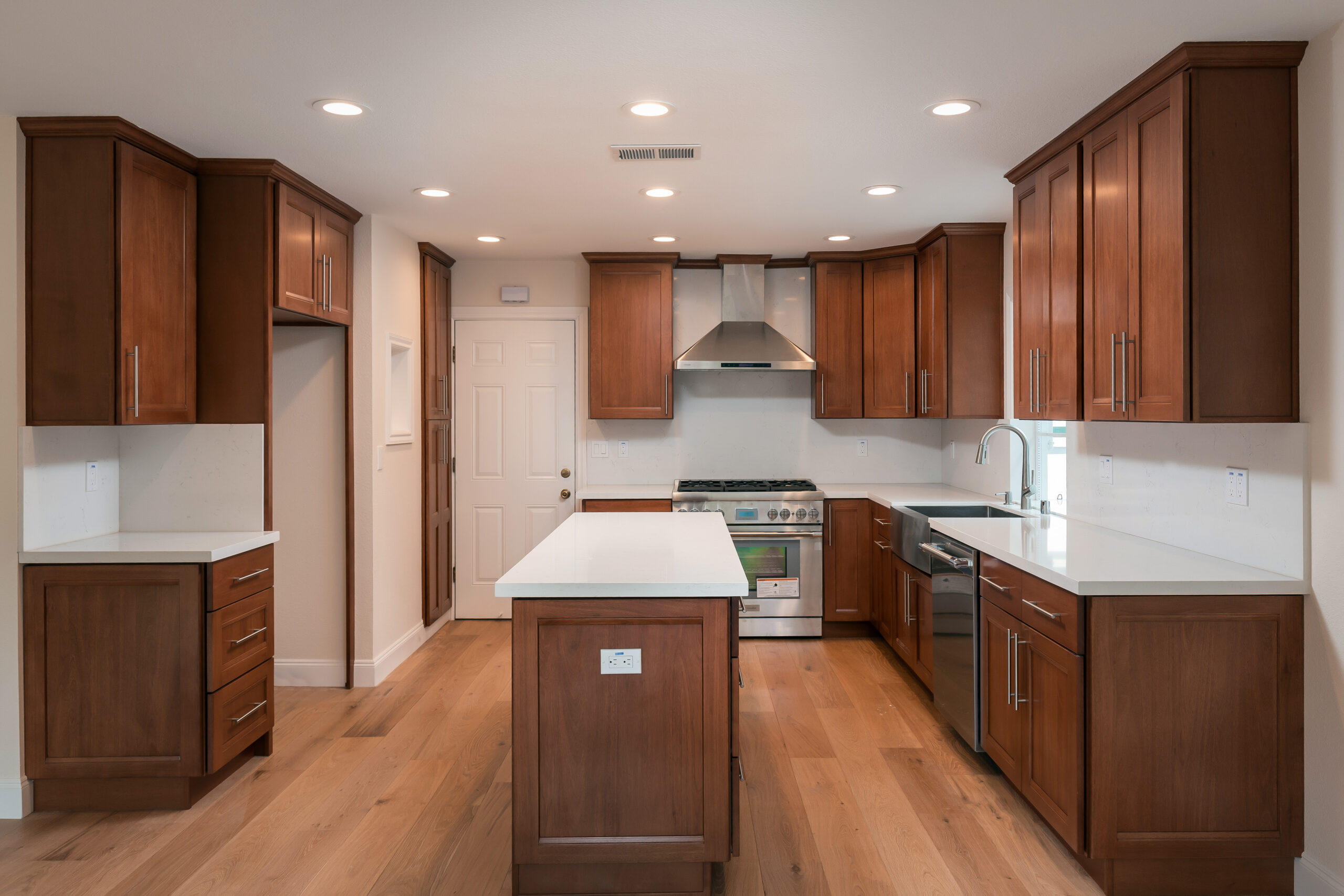 Adrien Dr,Campbell – Kitchen