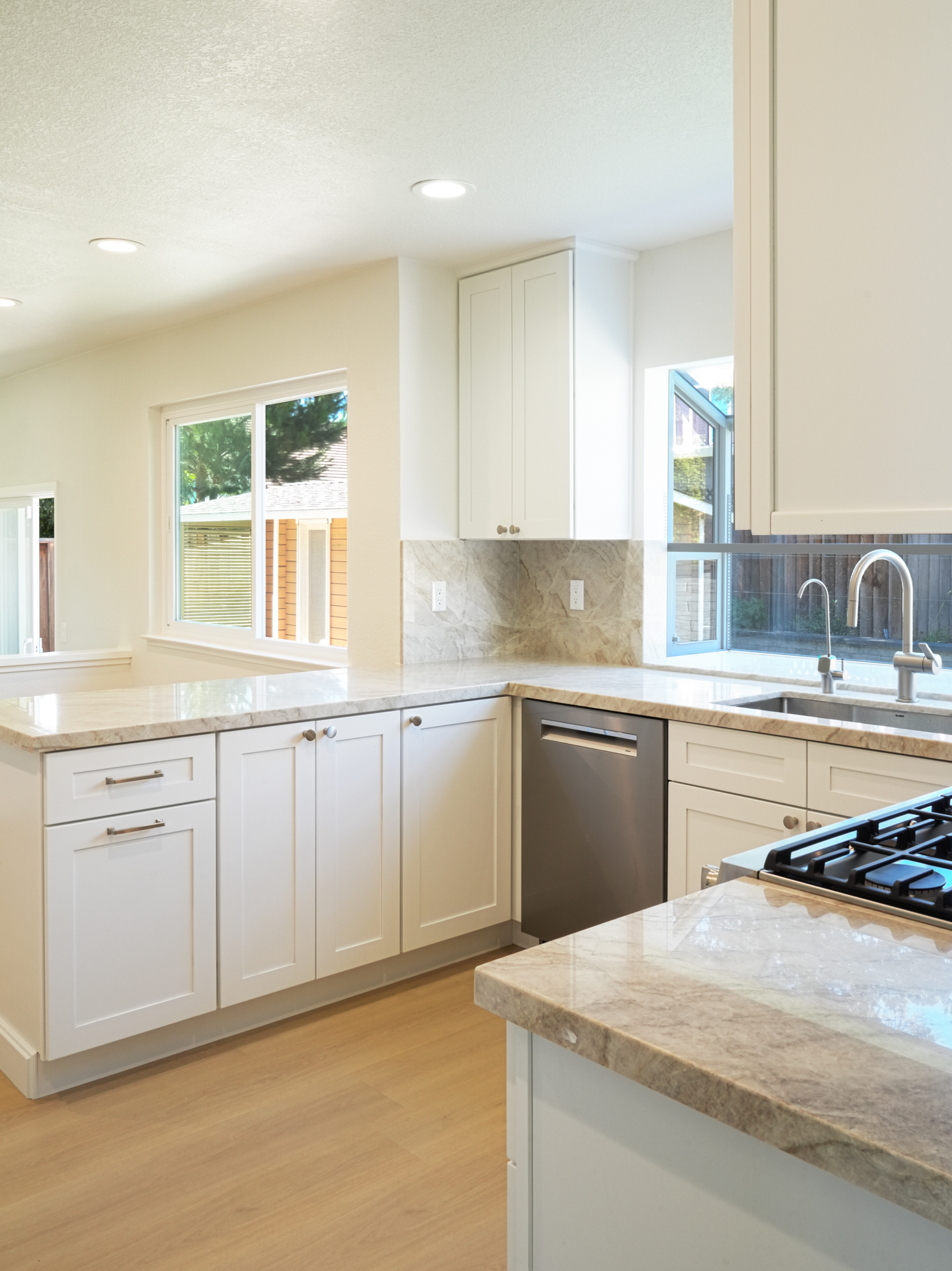 Springbrook Ave San Jose Kitchen – HB Kitchen Bath