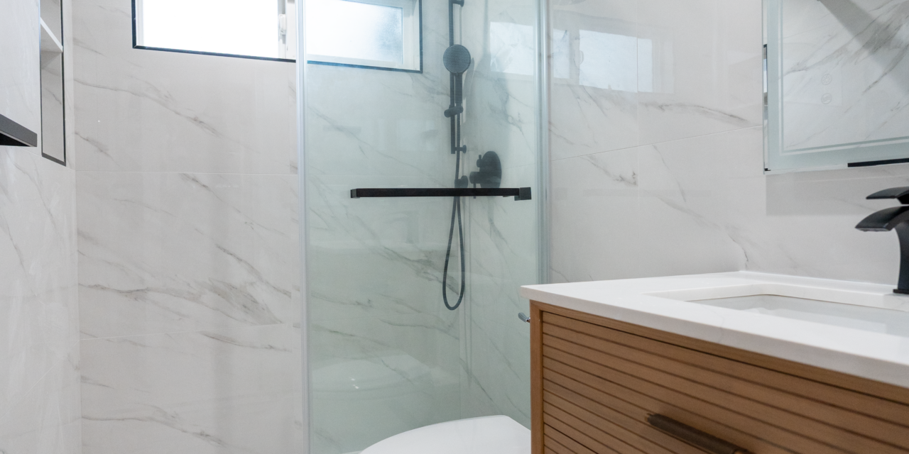 Marbleline Bath